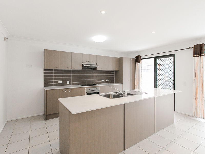 6 Flametree Crescent, Berrinba QLD 4117