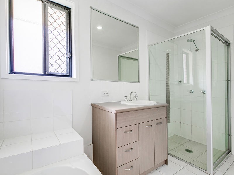 6 Flametree Crescent, Berrinba QLD 4117