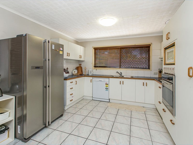 25 Ballater Street, Sunnybank Hills QLD 4109