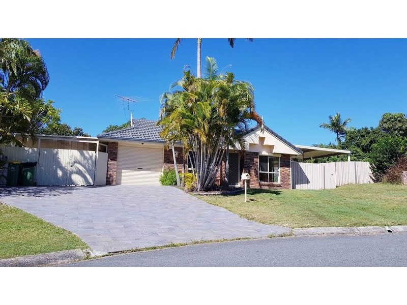 26 Sonorous Close, Regents Park QLD 4118