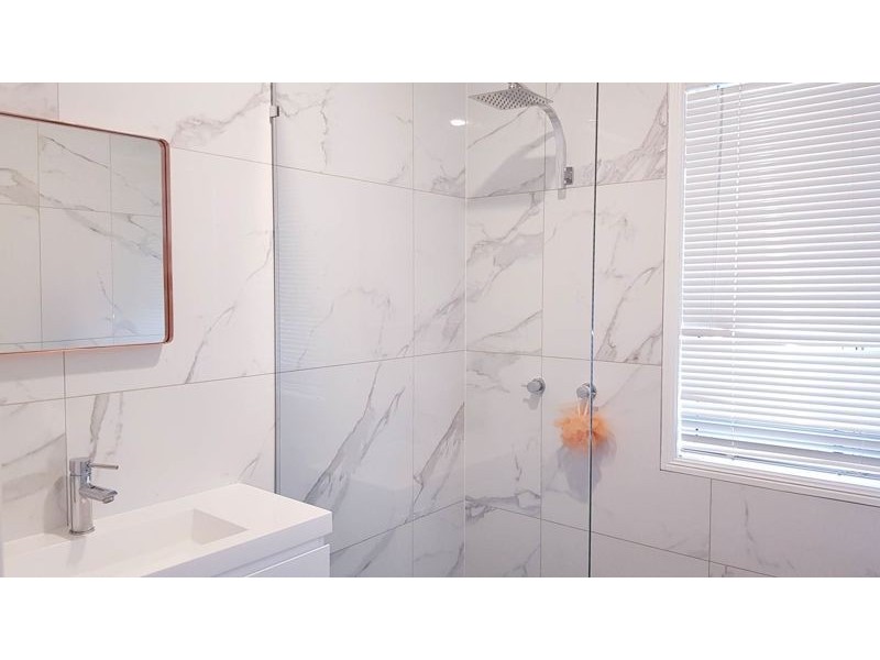 26 Sonorous Close, Regents Park QLD 4118