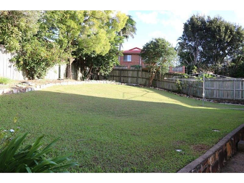 61 Honeywood Street, Sunnybank Hills QLD 4109