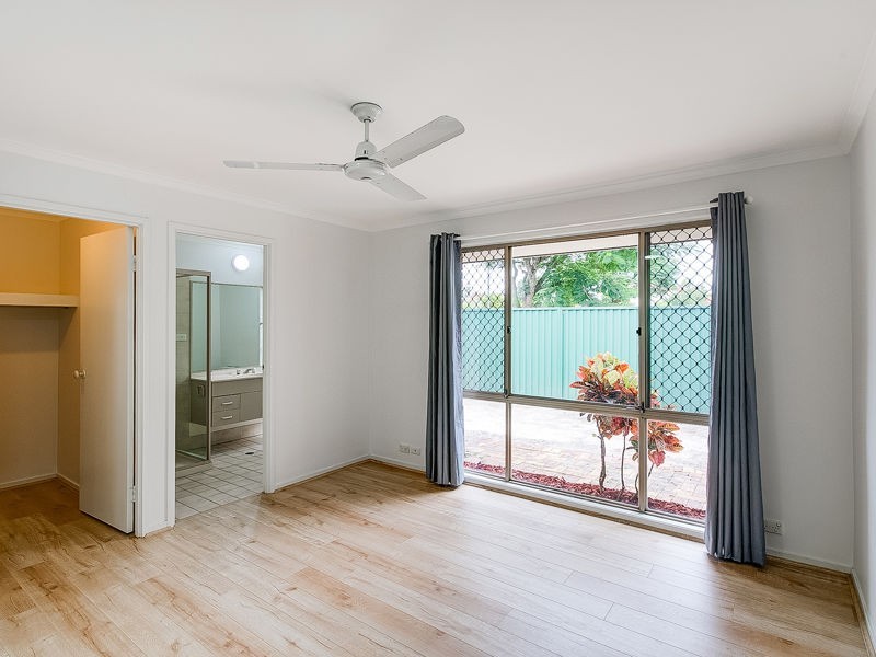 28 Pinewood Court, Algester QLD 4115