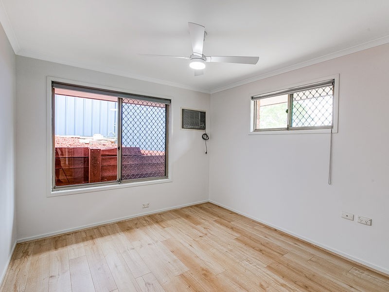 28 Pinewood Court, Algester QLD 4115