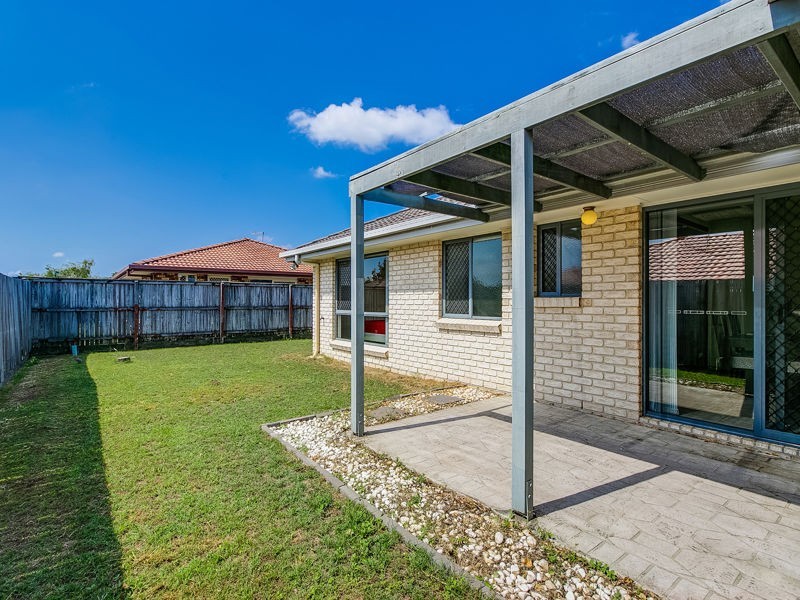 10 Wavecrest Place, Calamvale QLD 4116