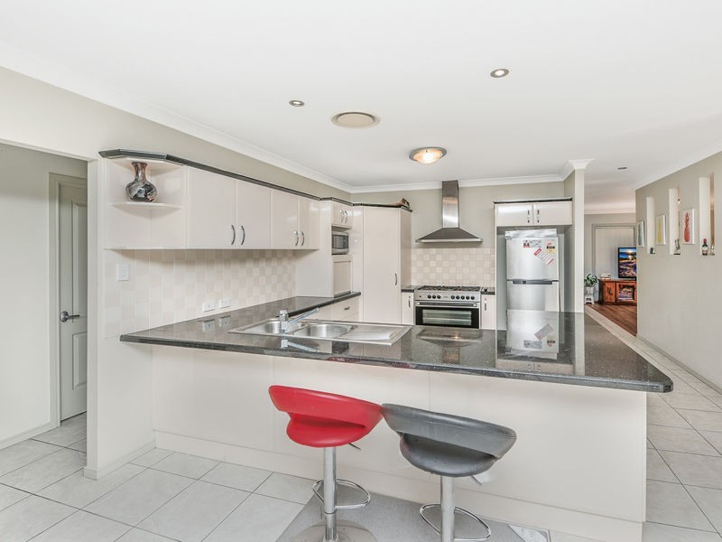 7 Lillydale Place, Calamvale QLD 4116