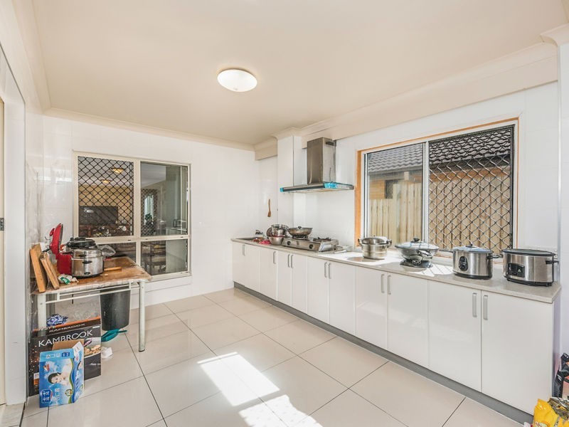 7 Lillydale Place, Calamvale QLD 4116