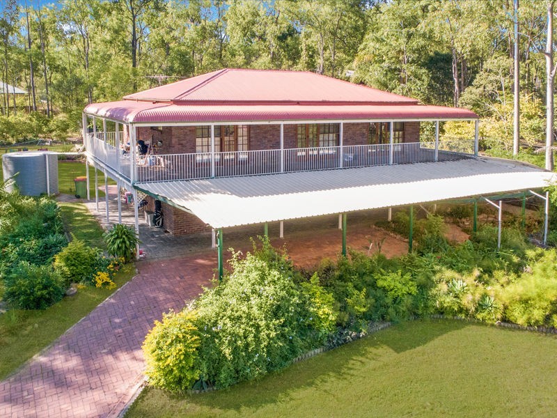 19 Henderson Street, Redbank QLD 4301