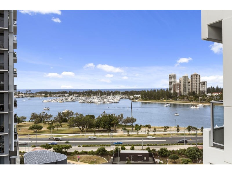 1302/4 Como Cresent, Southport QLD 4215