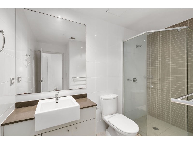 1302/4 Como Cresent, Southport QLD 4215