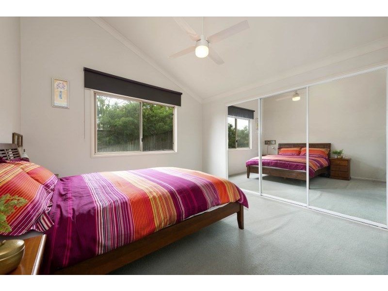 13 Madison Place, Carina QLD 4152