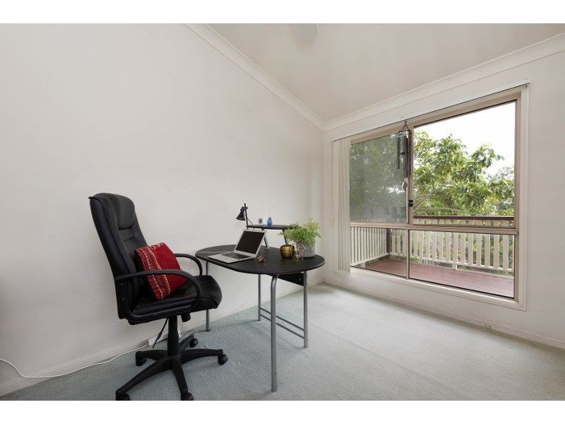 13 Madison Place, Carina QLD 4152