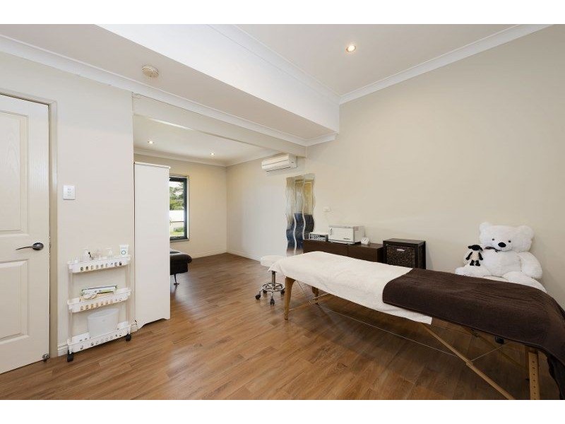 13 Madison Place, Carina QLD 4152