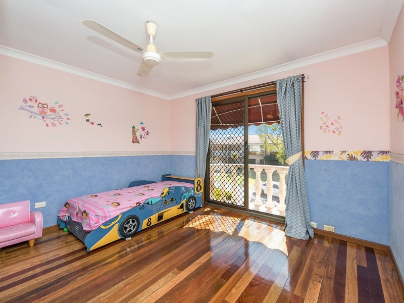 19 Peatmoss Street, Sunnybank Hills QLD 4109