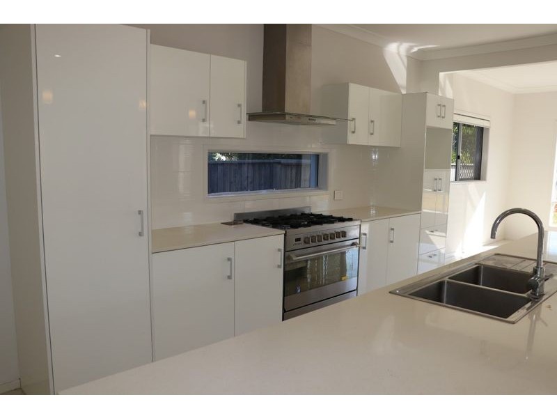23 Skyview Avenue, Rochedale QLD 4123