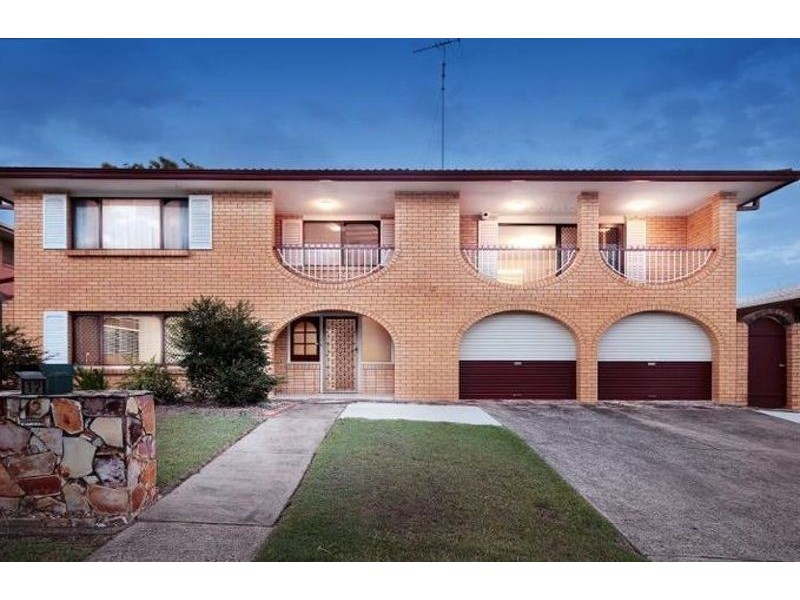 12 Gaillardia Street, Macgregor QLD 4109