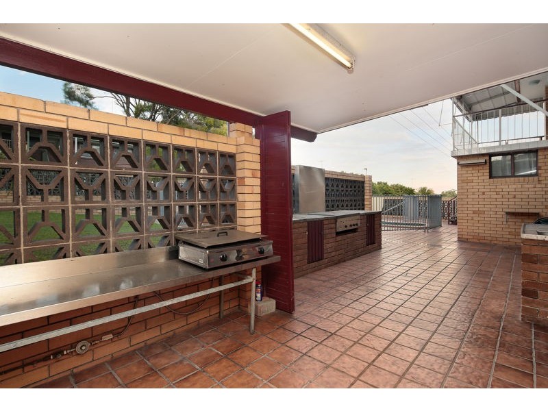 12 Gaillardia Street, Macgregor QLD 4109