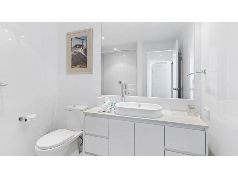 22003/3113 Surfers Paradise Boulevard, Surfers Paradise QLD 4217