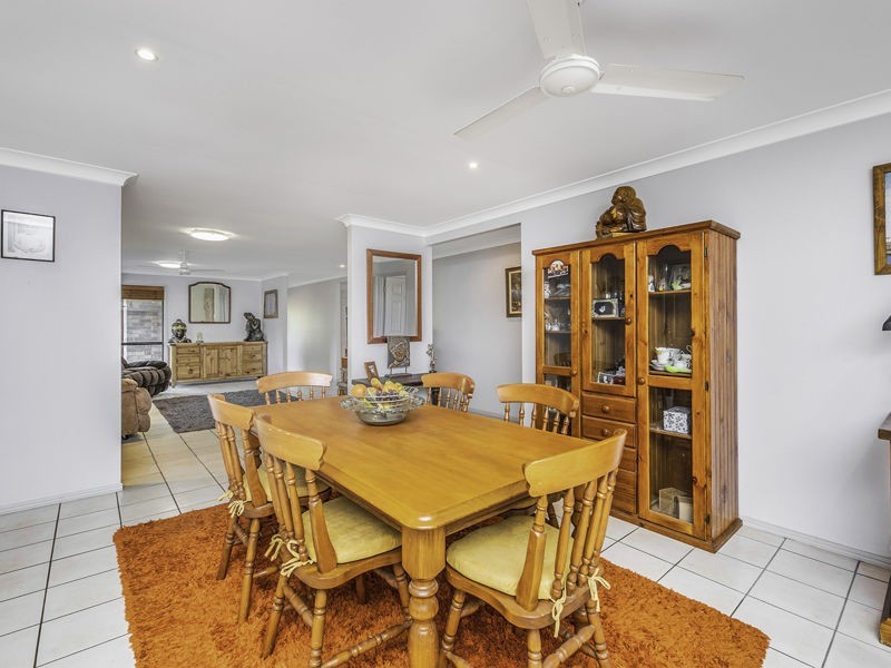 5 Raymond Road, Eight Mile Plains QLD 4113