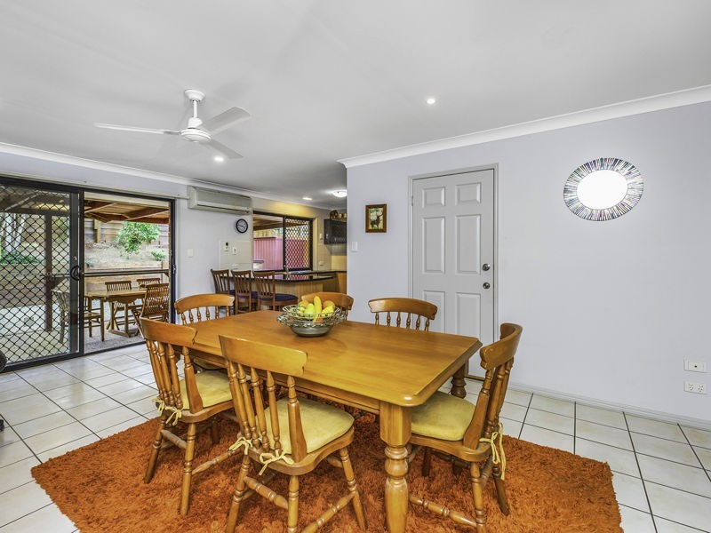 5 Raymond Road, Eight Mile Plains QLD 4113