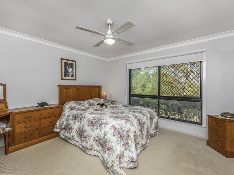 5 Raymond Road, Eight Mile Plains QLD 4113