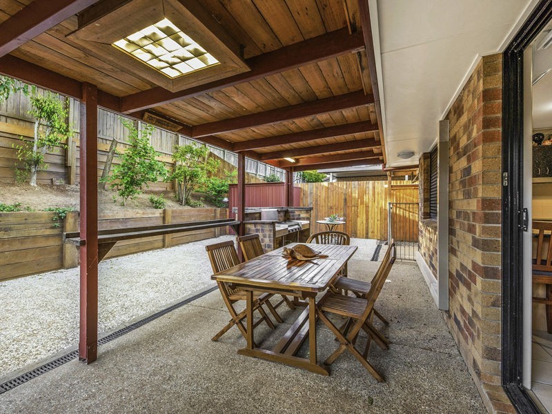 5 Raymond Road, Eight Mile Plains QLD 4113