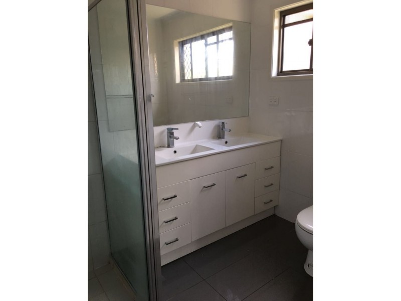 17 Hellawell Road, Sunnybank Hills QLD 4109