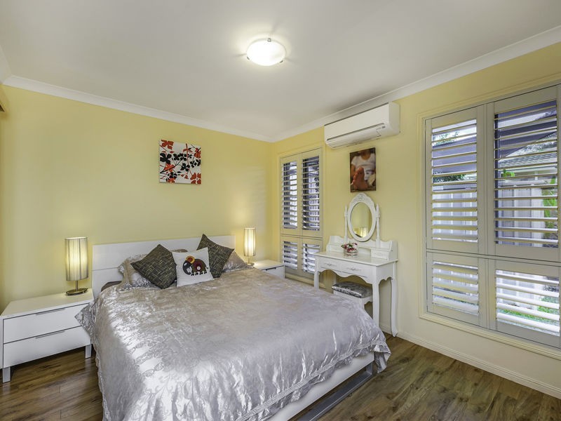 13 Collinson Street, Runcorn QLD 4113