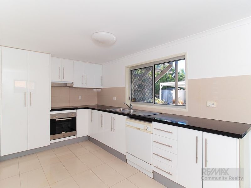 211 Mt Gravatt-Capalaba Road, Wishart QLD 4122
