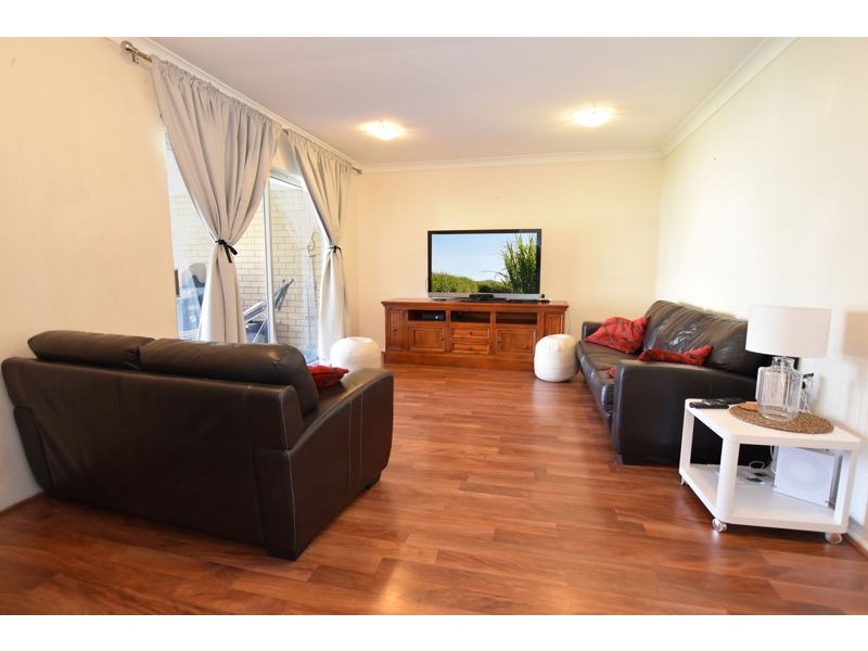 39 Lenore Crescent, Springwood QLD 4127