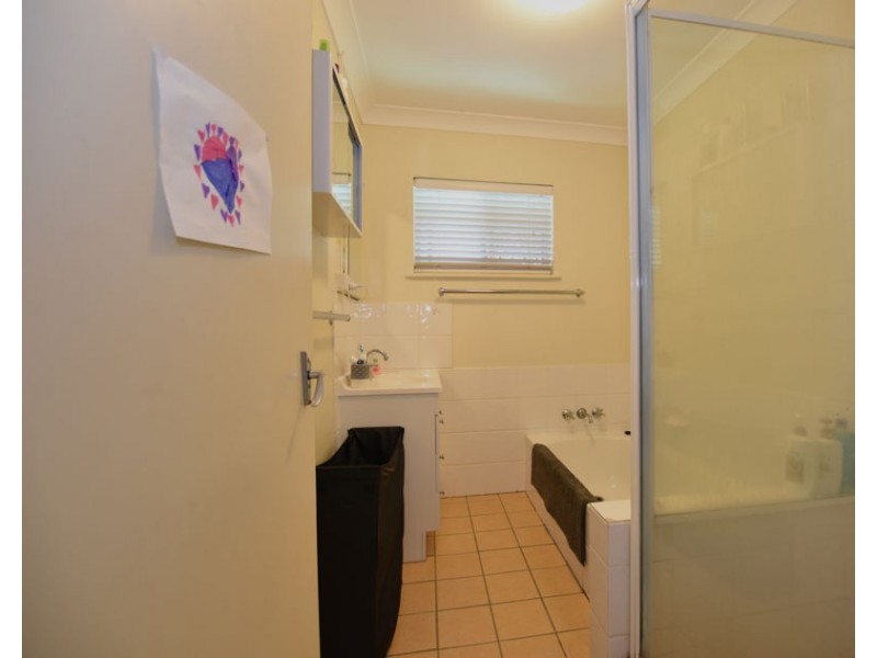 39 Lenore Crescent, Springwood QLD 4127