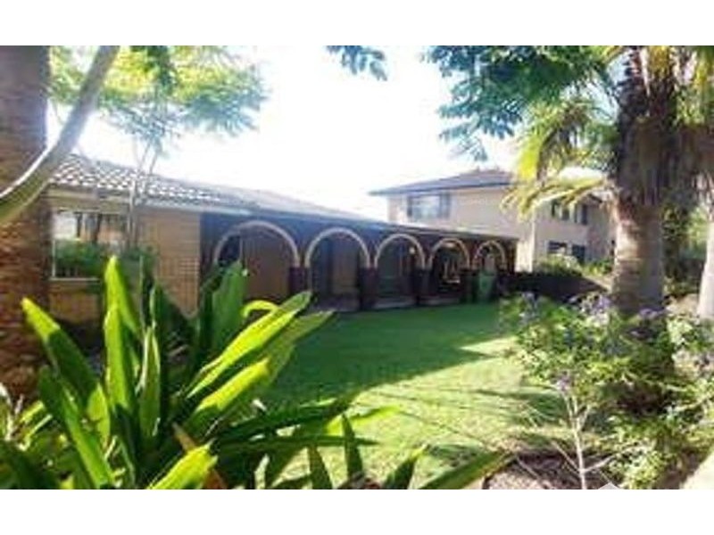 39 Lenore Crescent, Springwood QLD 4127