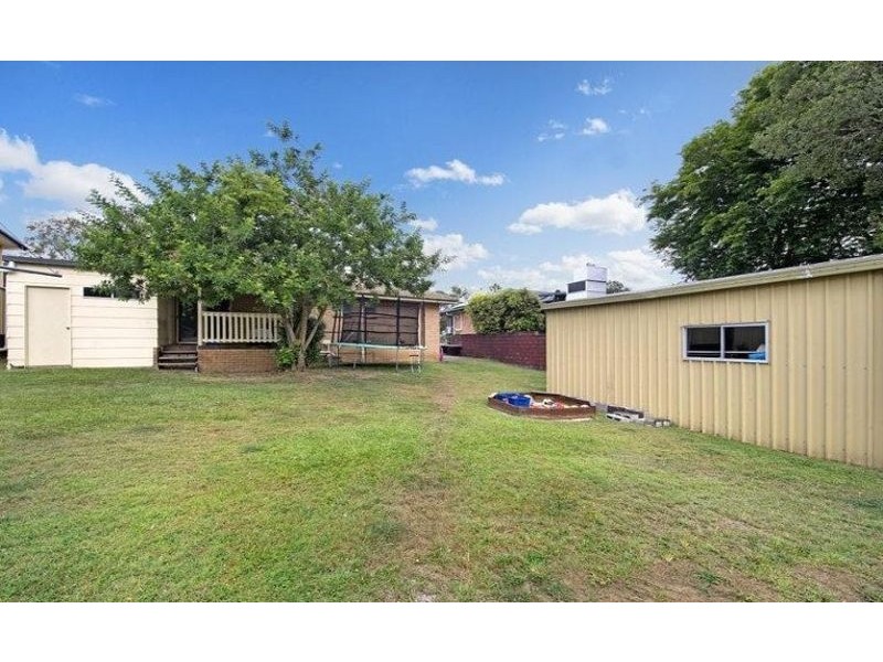 39 Lenore Crescent, Springwood QLD 4127