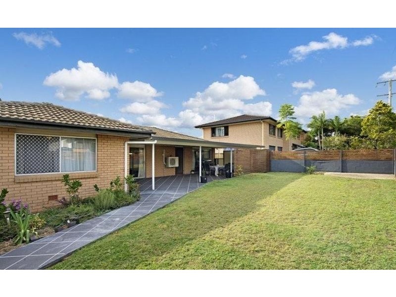 39 Lenore Crescent, Springwood QLD 4127