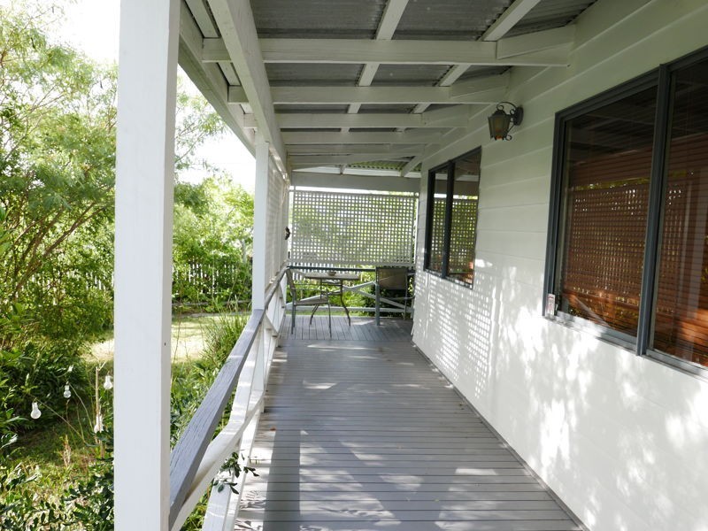 2 Lorimer Street, Springwood QLD 4127