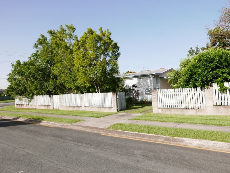 2 Lorimer Street, Springwood QLD 4127