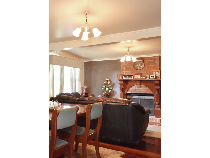 57 Weedon Street West, Mansfield QLD 4122