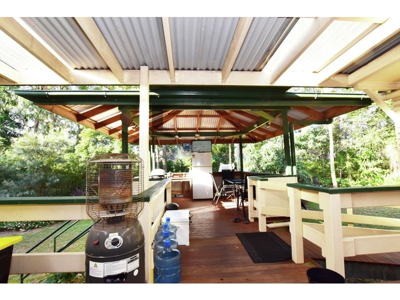 57 Weedon Street West, Mansfield QLD 4122