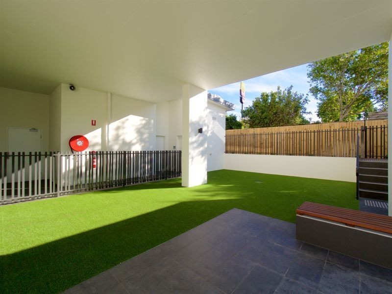 201/10 Norton Street, Upper Mount Gravatt QLD 4122