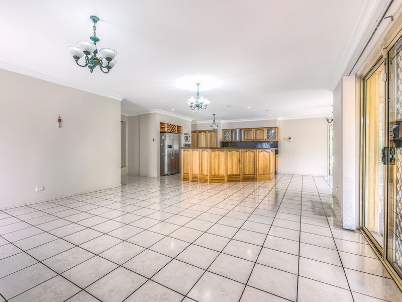 25 Kensington Way, Sunnybank Hills QLD 4109