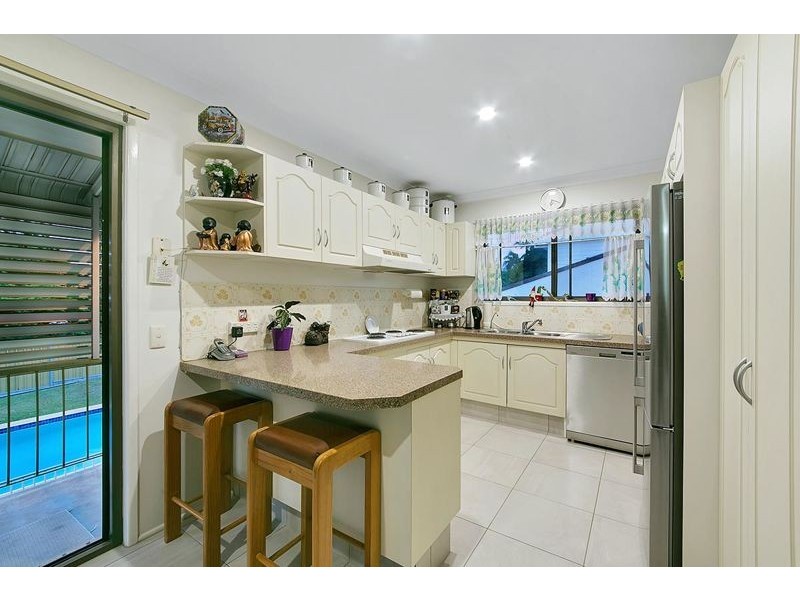 398 Warrigal Road, Eight Mile Plains QLD 4113