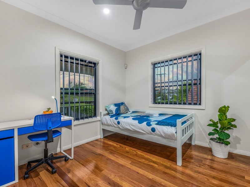 41 Ernest Street, Camp Hill QLD 4152