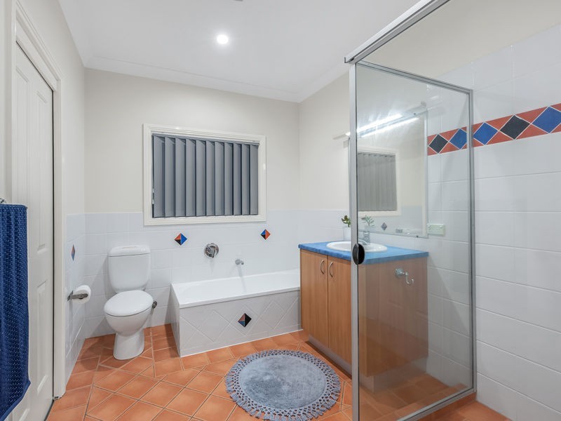 41 Ernest Street, Camp Hill QLD 4152