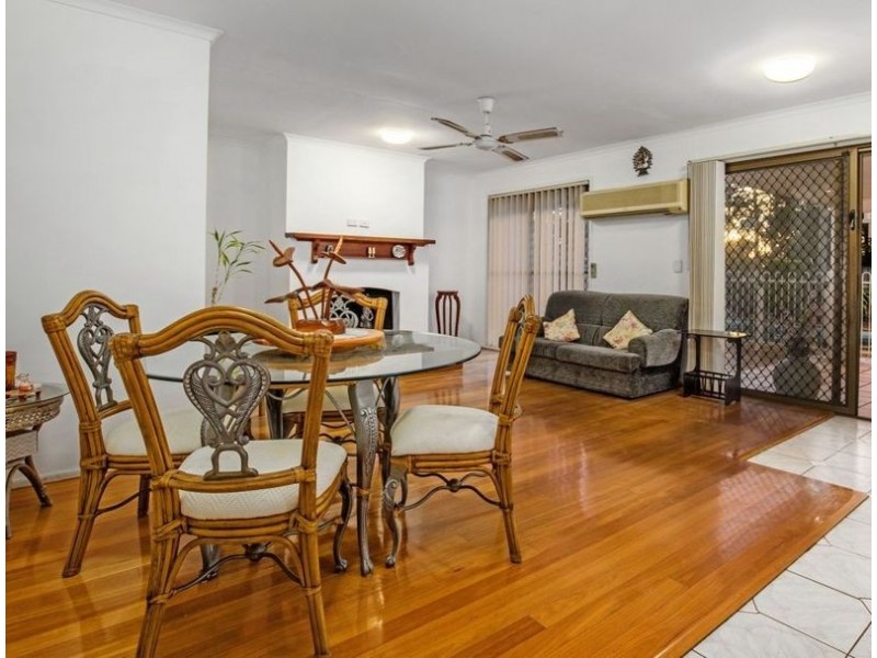 115 Davrod Street, Robertson QLD 4109