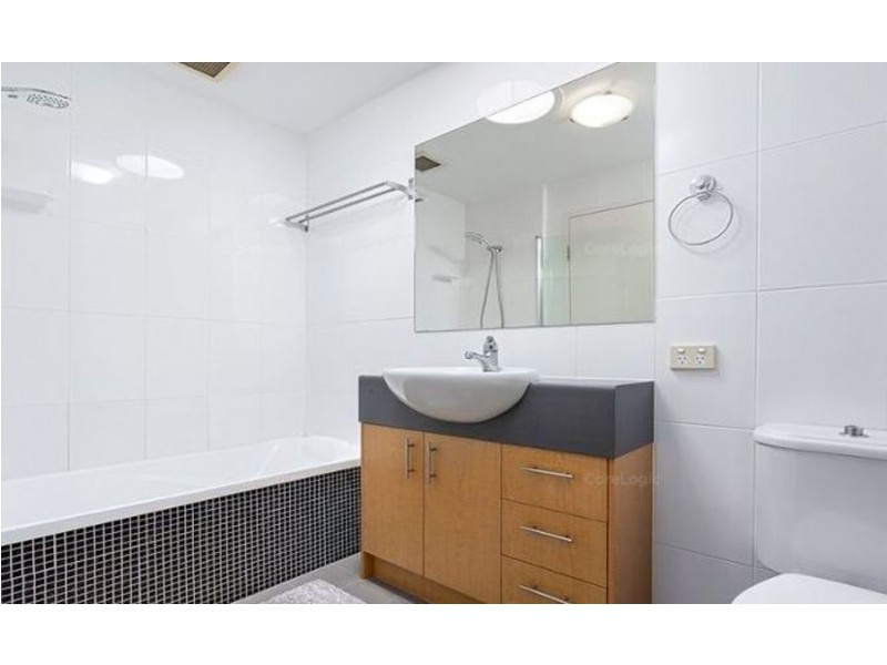 64/38 Brougham st, Fairfield QLD 4103