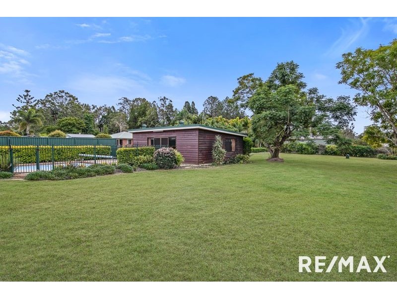 214-216 Andrew Road, Greenbank QLD 4124