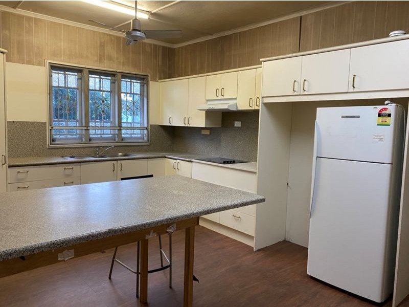 229 Mains Road, Sunnybank QLD 4109