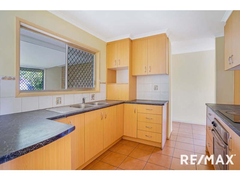 77 Padstow Road, Eight Mile Plains QLD 4113