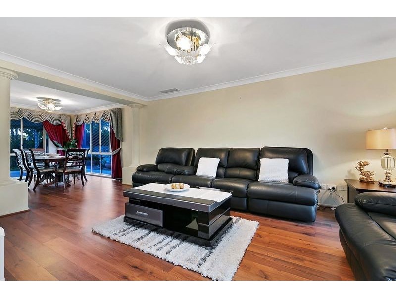 8 Mylonas Court, Sunnybank Hills QLD 4109