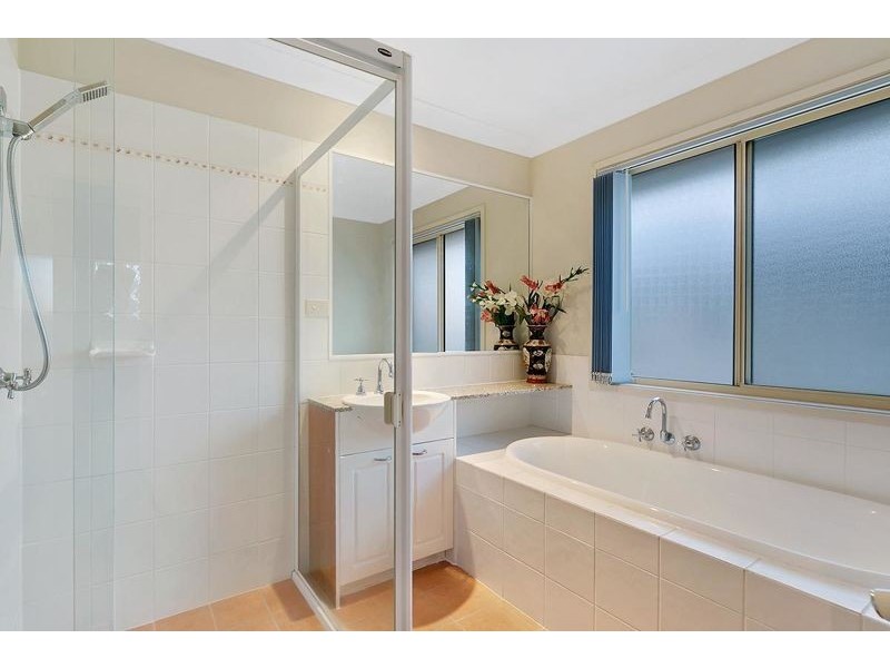 8 Mylonas Court, Sunnybank Hills QLD 4109